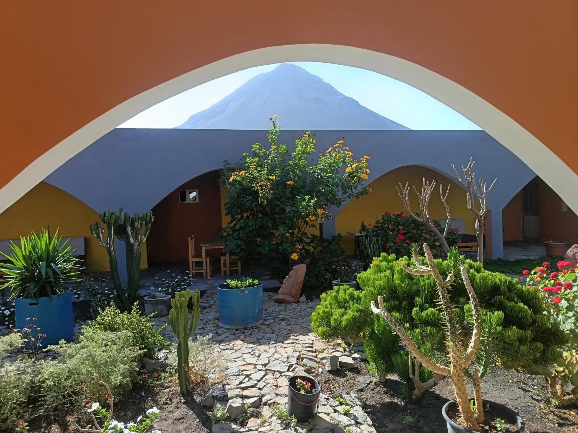 Casa Alcindo Bed and Breakfast Portela Buitenkant foto